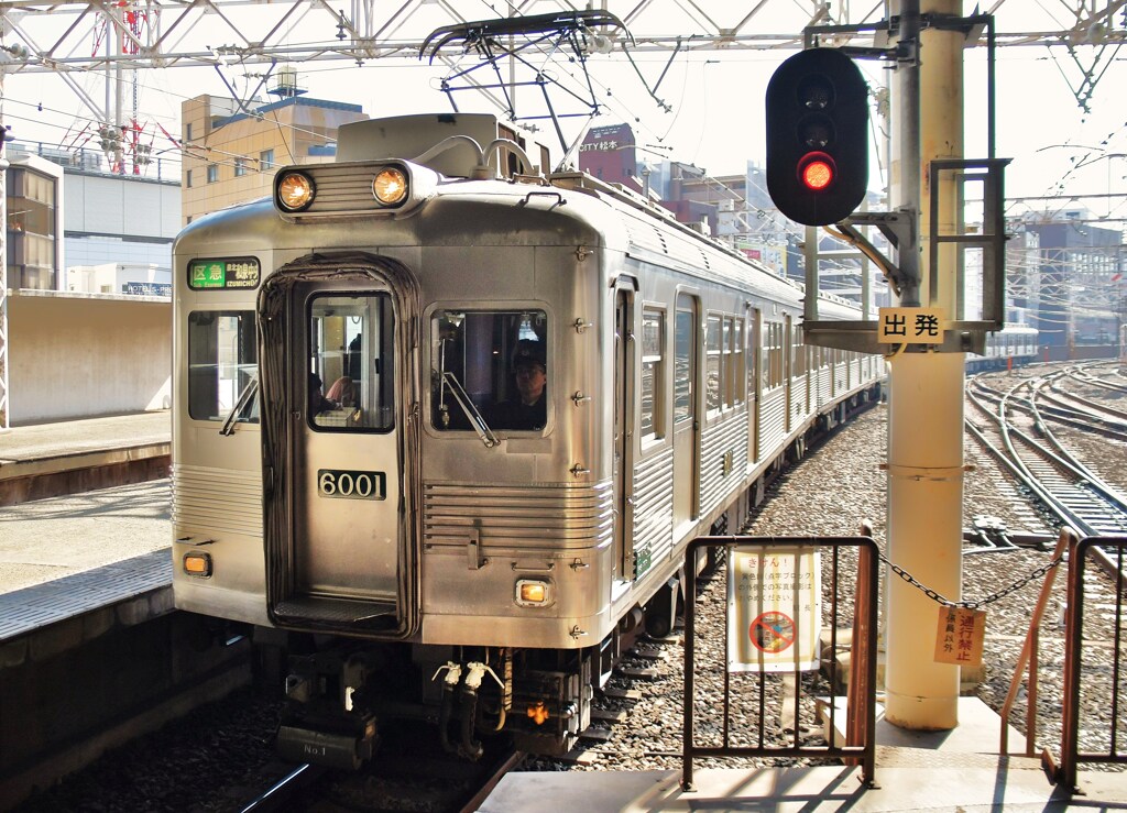 無塗装ステンレスカー