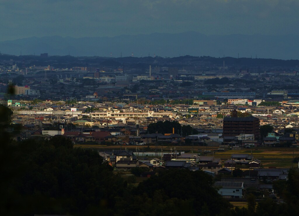 光さす