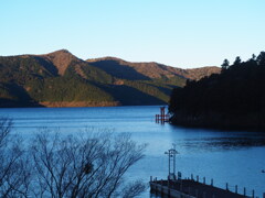 芦ノ湖　少しずつ朝焼け