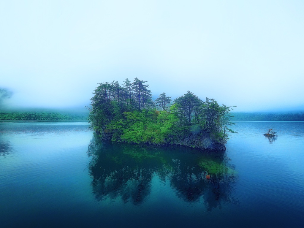 十和田湖の風景