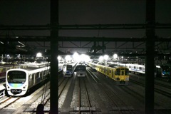 小手指車両基地