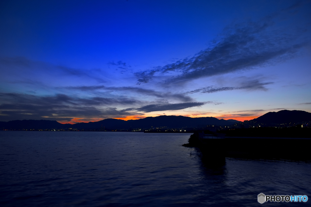 静かな夕暮れ