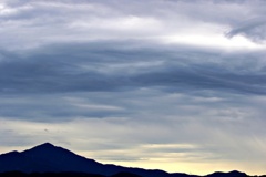 雲、空を通り過ぎ去る②