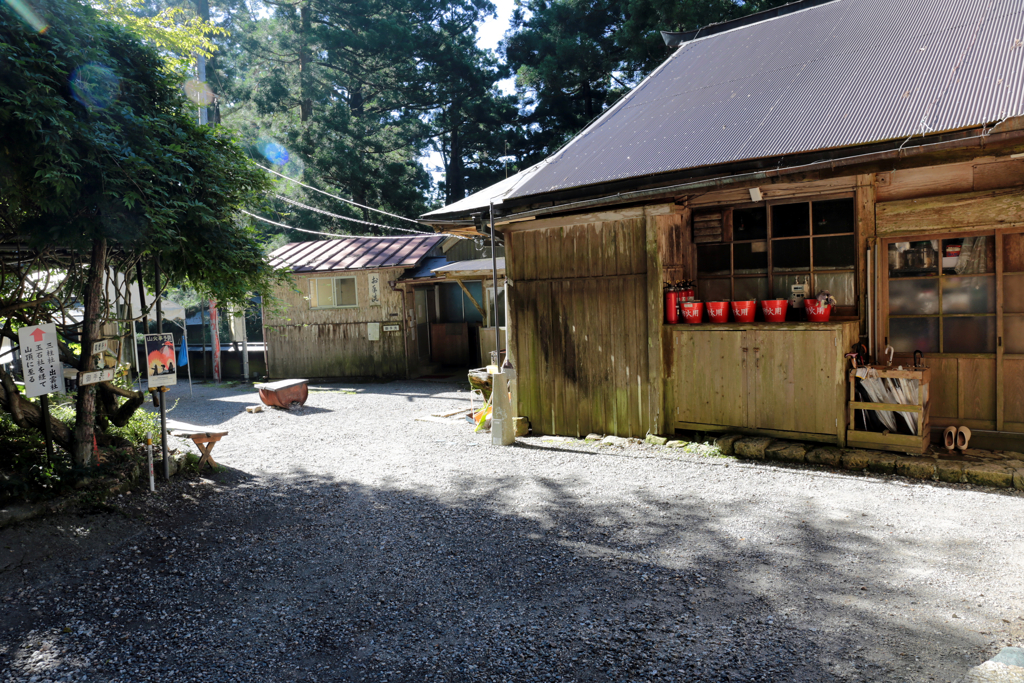 玉置神社　　車酔って　しんどかったですが　風景がよくパワーを貰いました