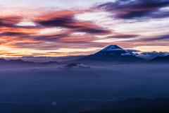 櫛形山朝景