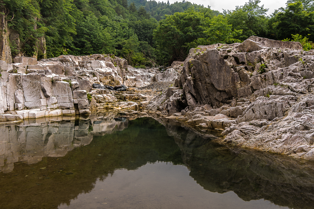 屏風岩