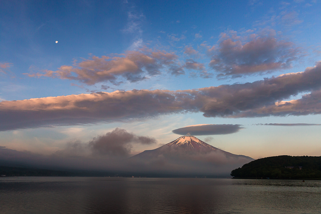平野からの朝景