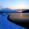 山中湖雪の夕景