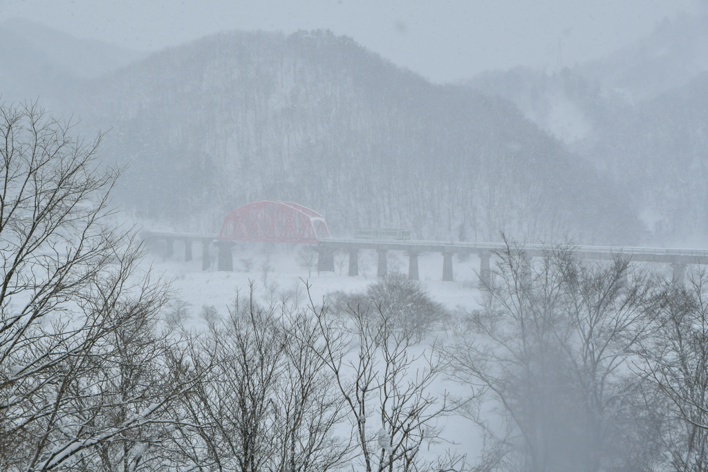 吹雪の北上線