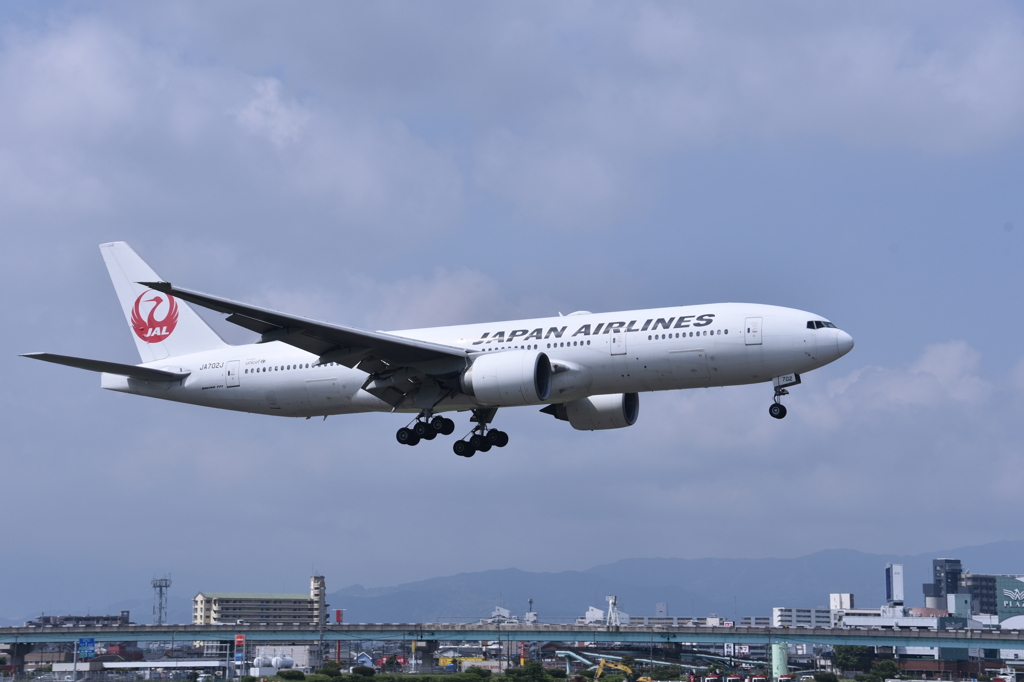 JAL 631