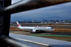 JAL 485