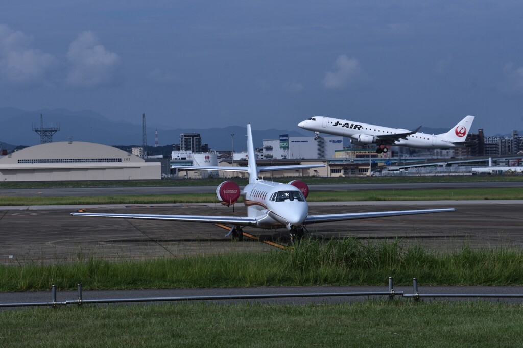 JAL 1023