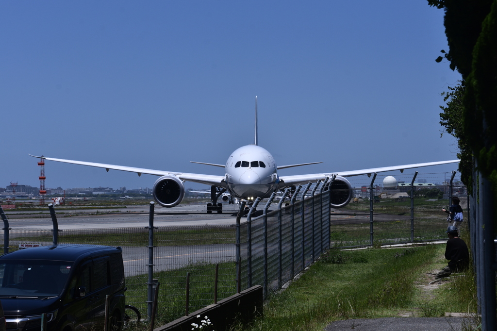 ANA 947