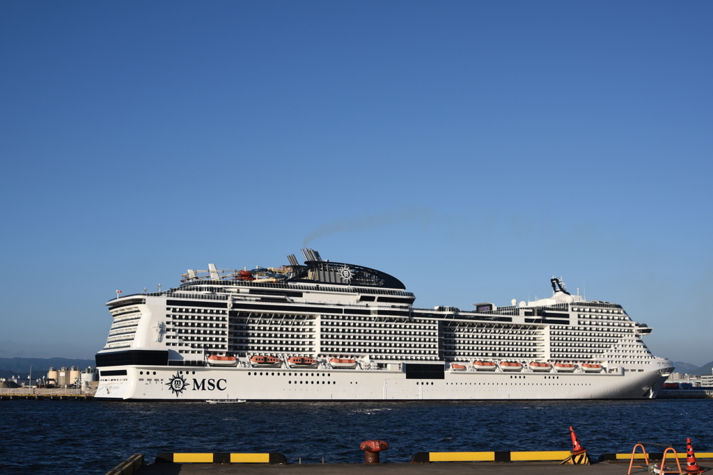 MSC   BELLISSIMA   01