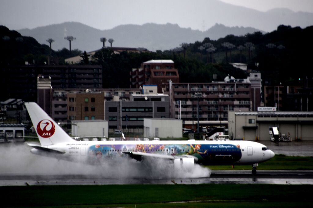 JAL 1359