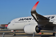 JAL 526