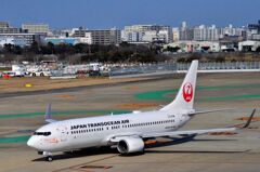 JAL 82
