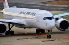 JAL 543