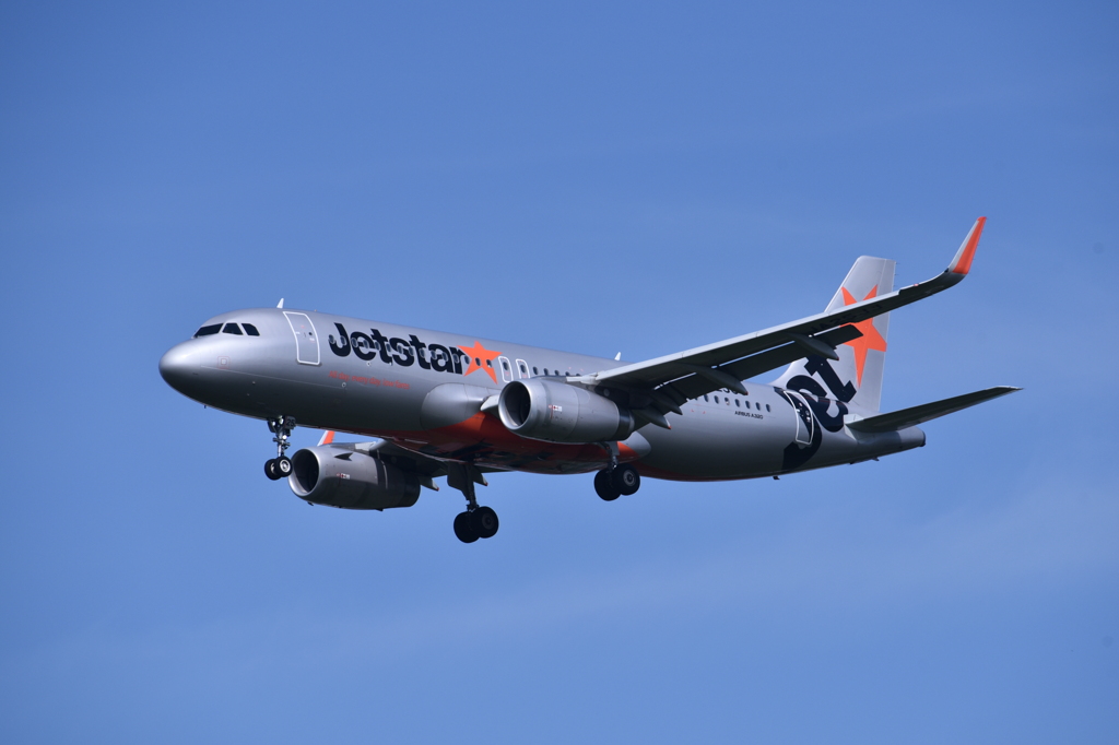 JET 121