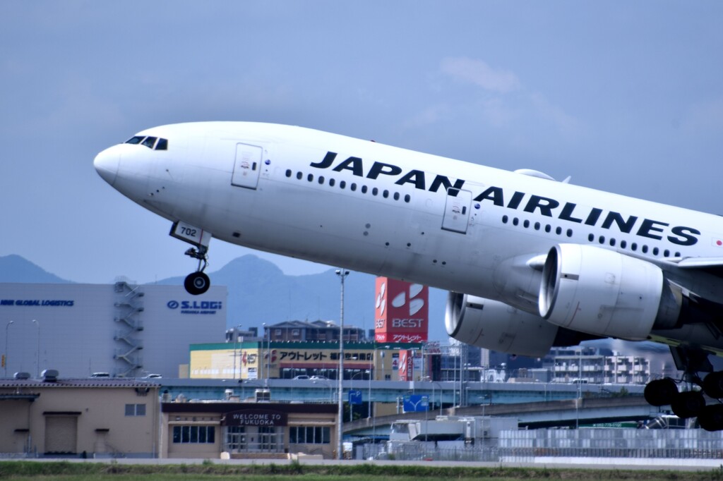 JAL 720