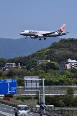 JET 105