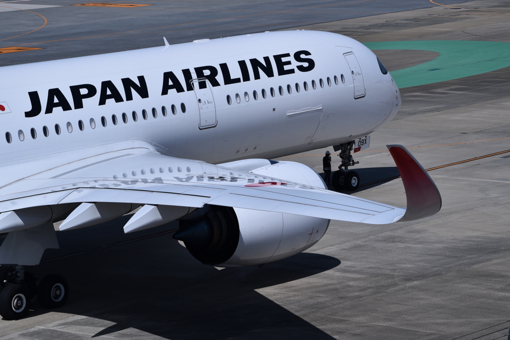 JAL 578