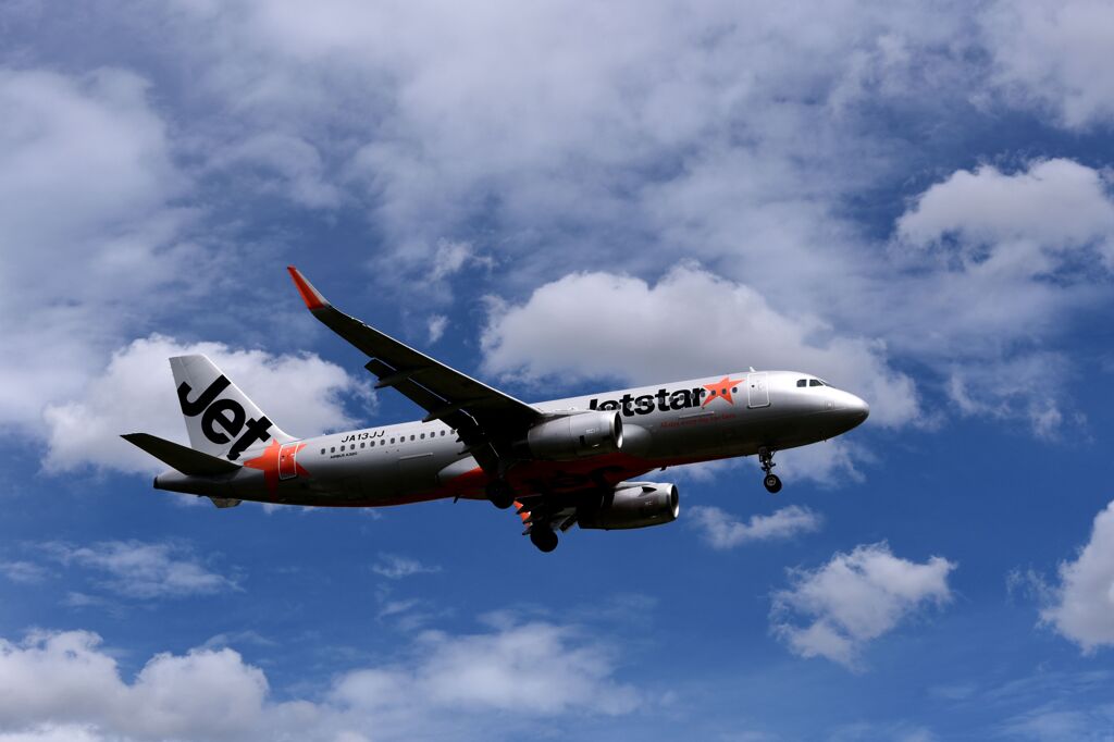 JET 210