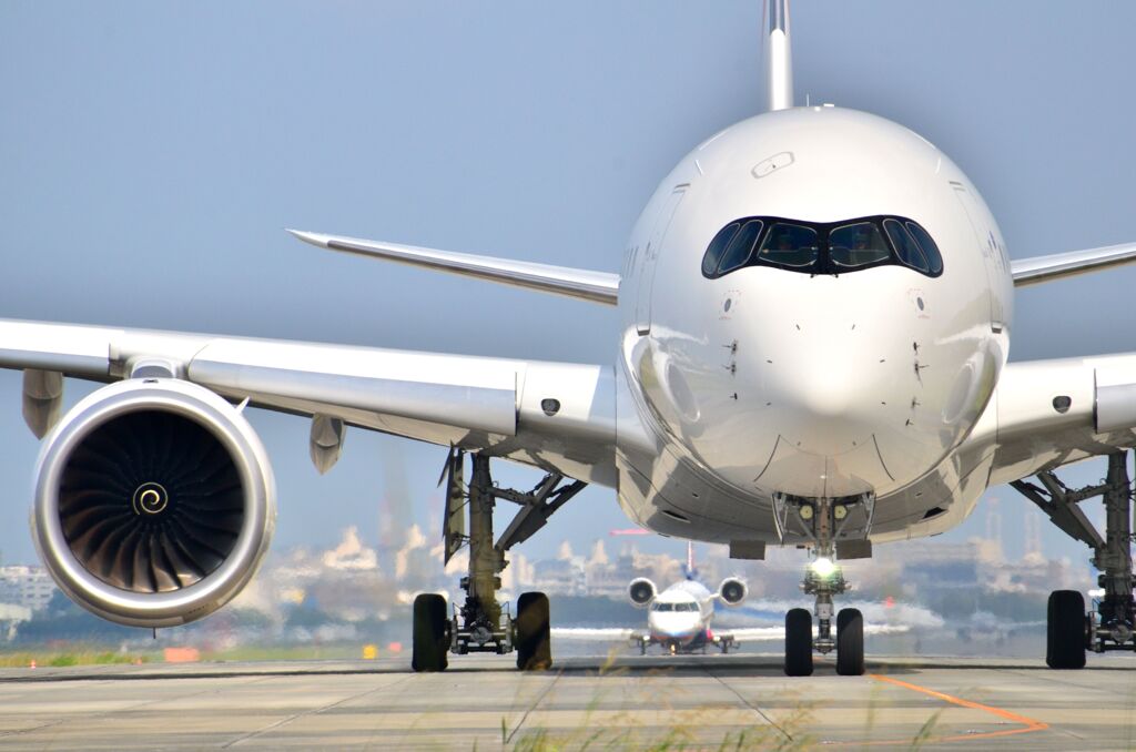 JAL 322