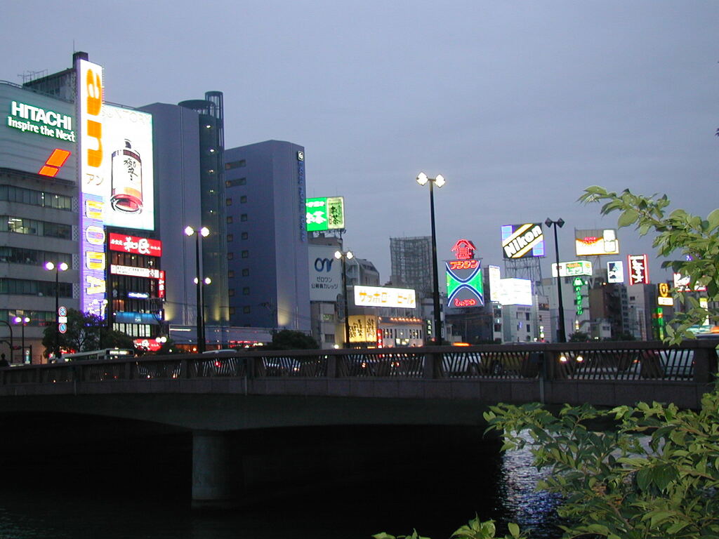 忘れな草　81  「２０年前の福岡・中洲」