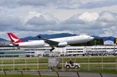 外国機０５ CATHAY DRAGON