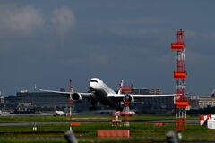 JAL 1335