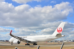 JAL 394