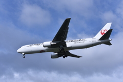 JAL 635
