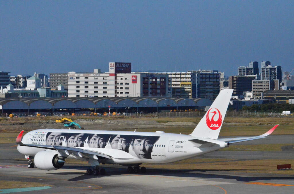 JAL A350 「嵐」 06