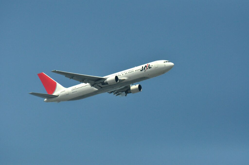 JAL 500     Boeing  767-300