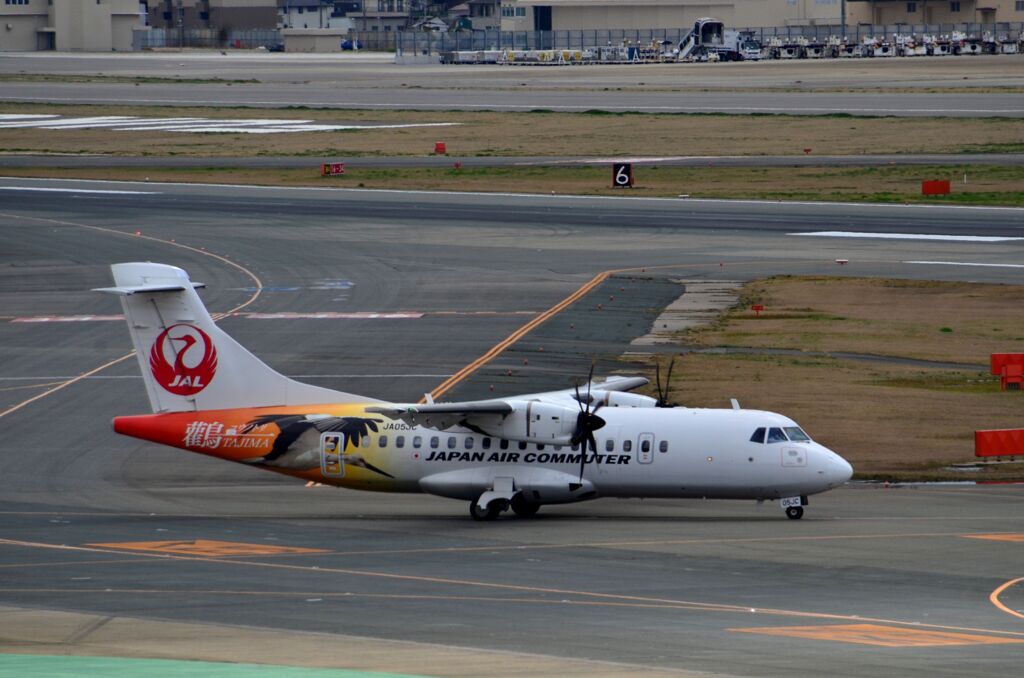 JAL 576