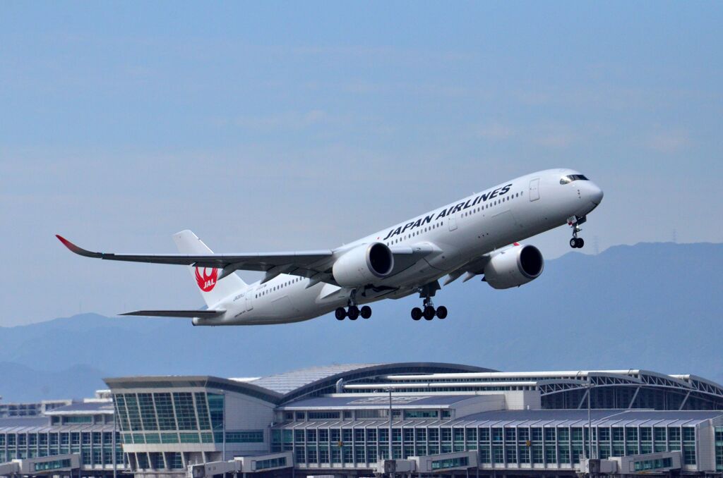 JAL 158