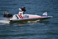 なんでやねん1号艇！