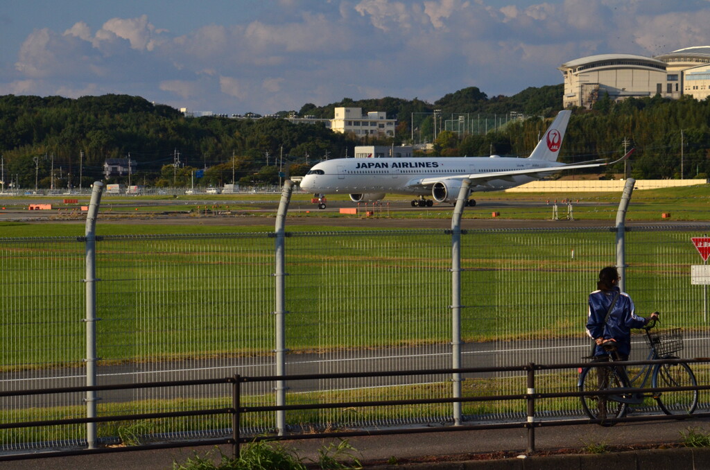 JAL JA12XJ-1