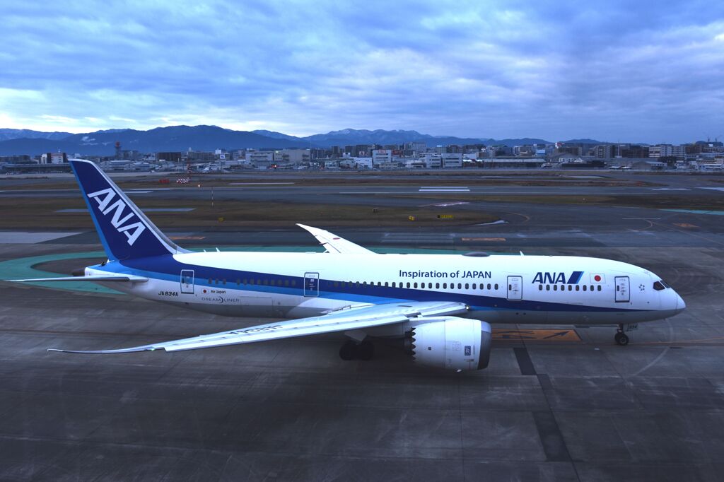 ANA　935