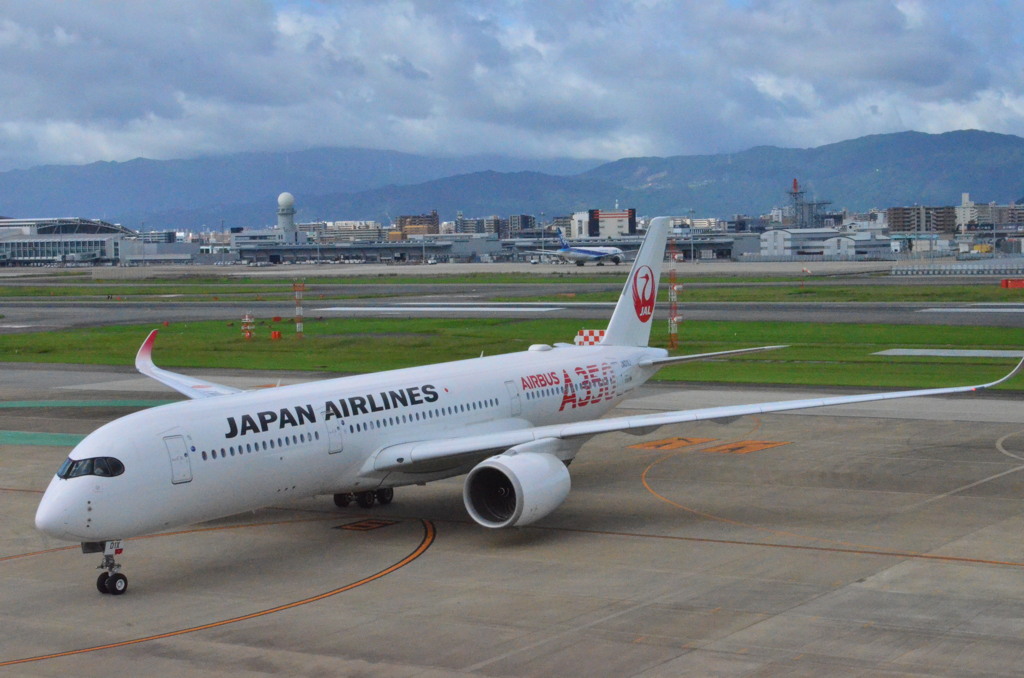 A350  JAL 01