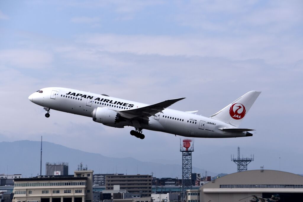 JAL 1268   日本航空     Boeing 787-8