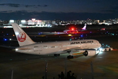 JAL1381