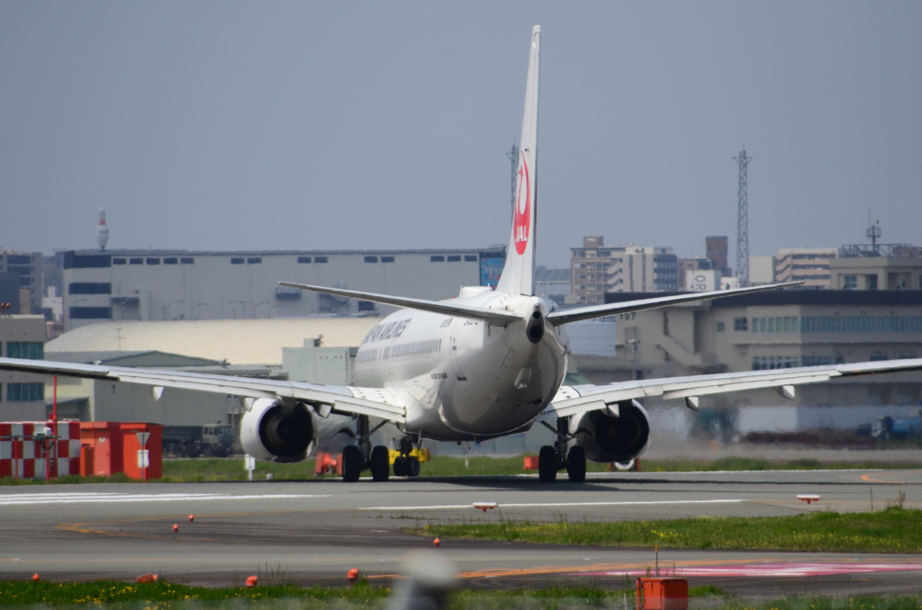 JAL 38