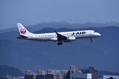 JAL 881