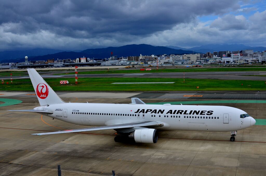 JAL 200