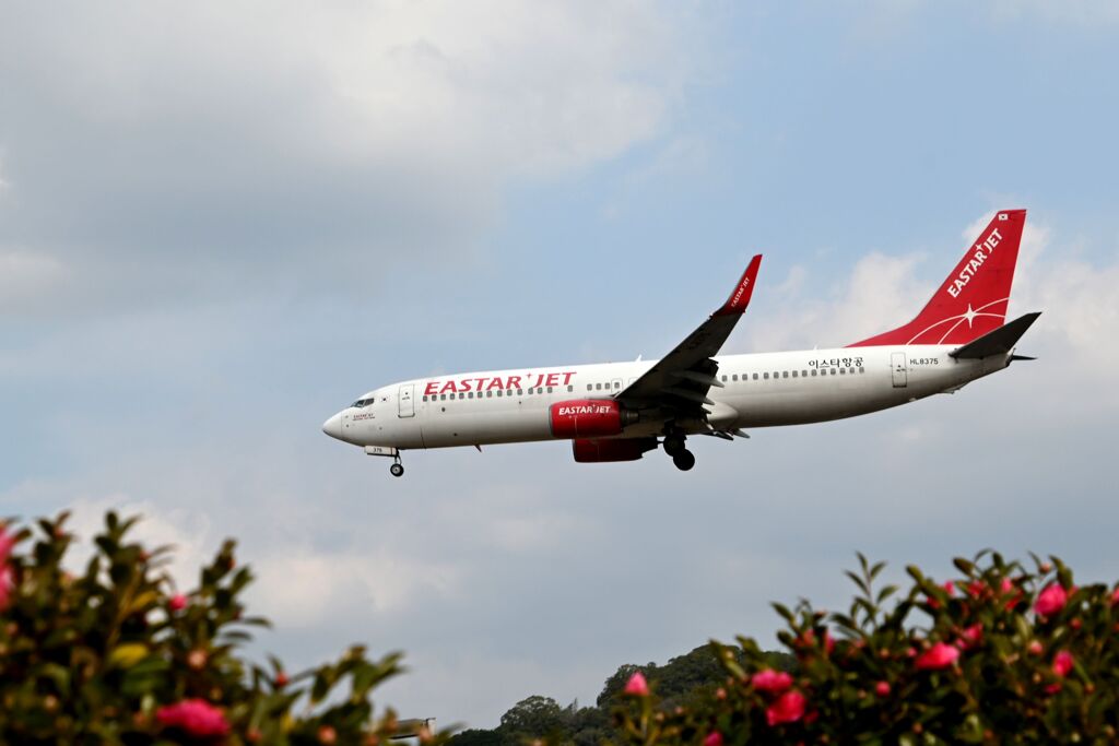 「知ったあの夜は　袂’（たもと）がぬれる」（NO 1730）