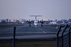 ANA 725