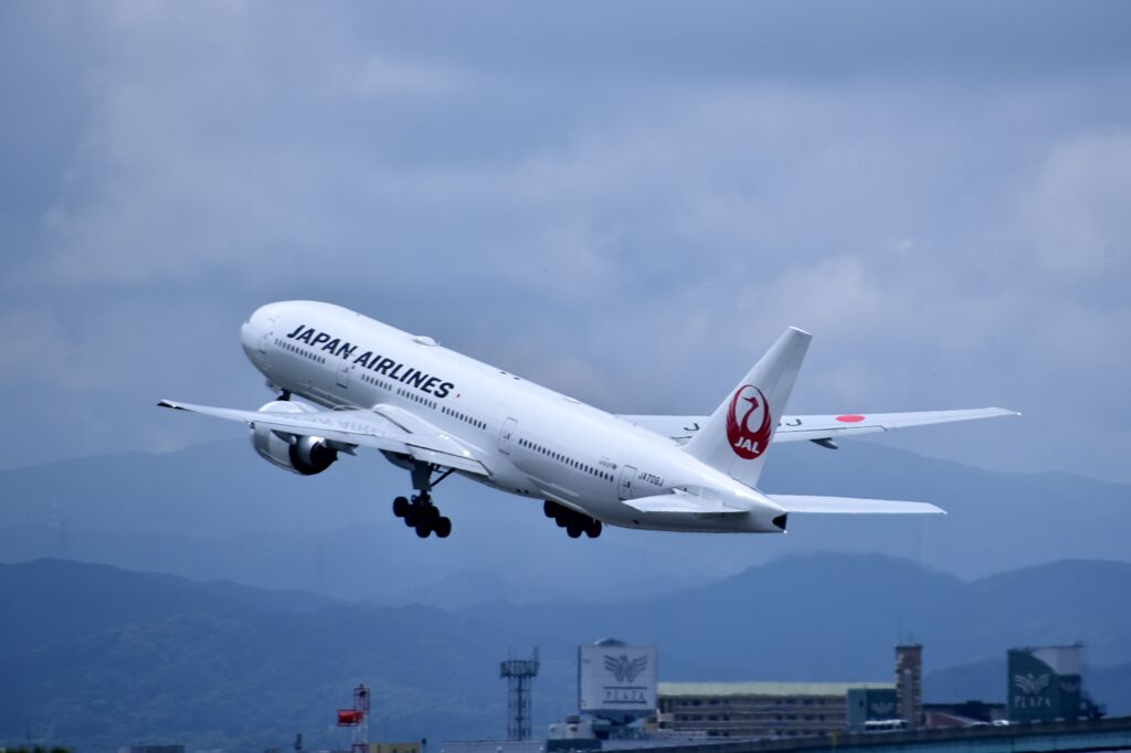 JAL 708