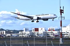 JAL 580
